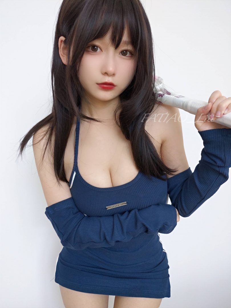 迷之呆梨Fantia cos系列 | 迷之呆梨_Fantia·2022年8月合集cosplay [232P9V-664MB]