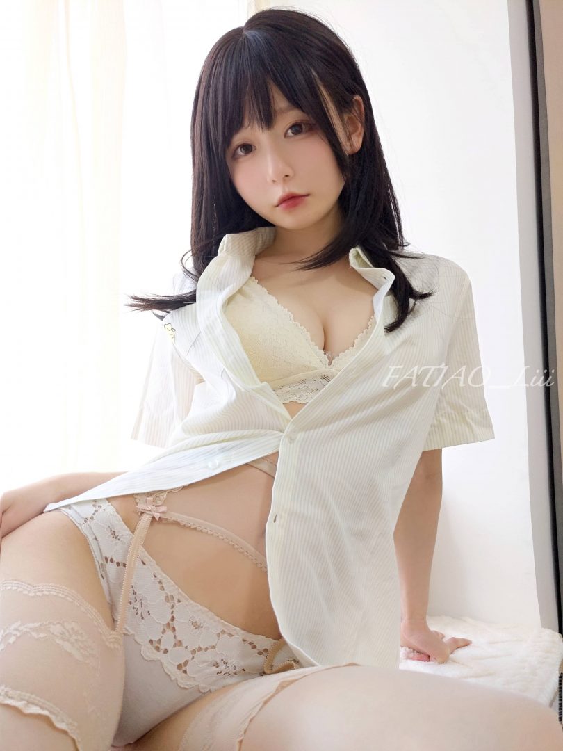 迷之呆梨Fantia cos系列 | 迷之呆梨_Fantia·2022年8月合集cosplay [232P9V-664MB]