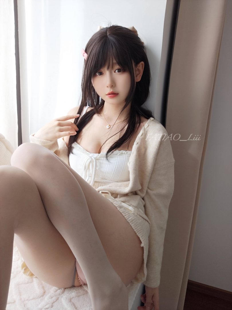 迷之呆梨cosplay作品 | 迷之呆梨_Fantia·2022年10月cos合集 [168P4V-382M]