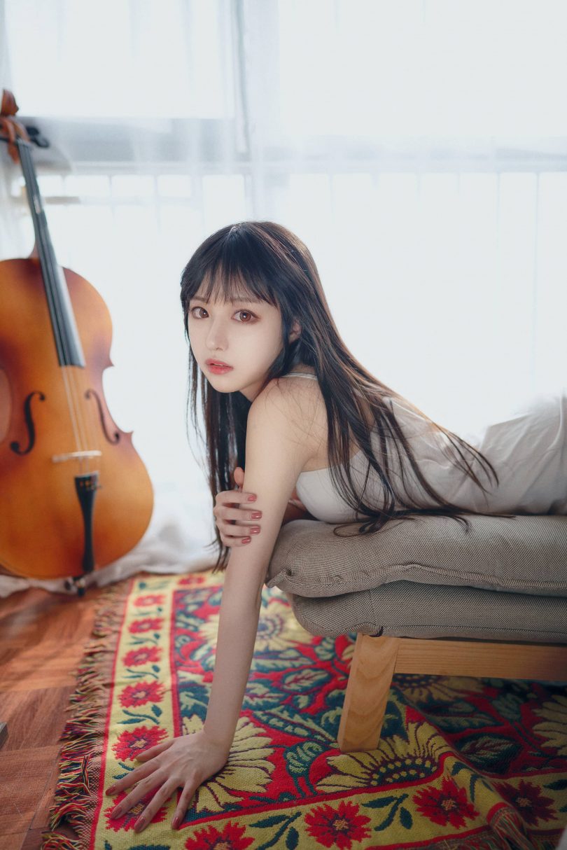 Shika小鹿鹿cosplay图包 | Shika小鹿鹿_小鹿鹿·长发姑娘cos作品 [21P-54MB]