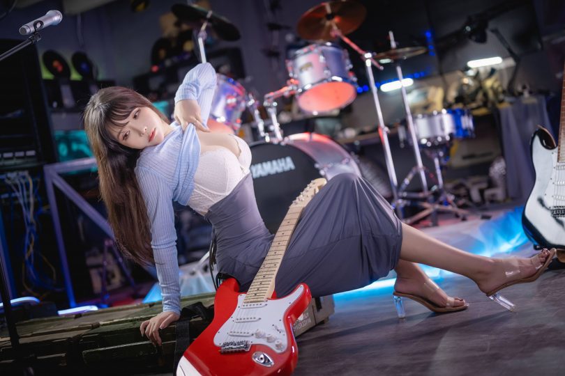 中岛莫之子i_cos作品 | 中岛莫之子i(抱走莫子a)_吉他妹妹cosplay [50P1V-1.09GB]