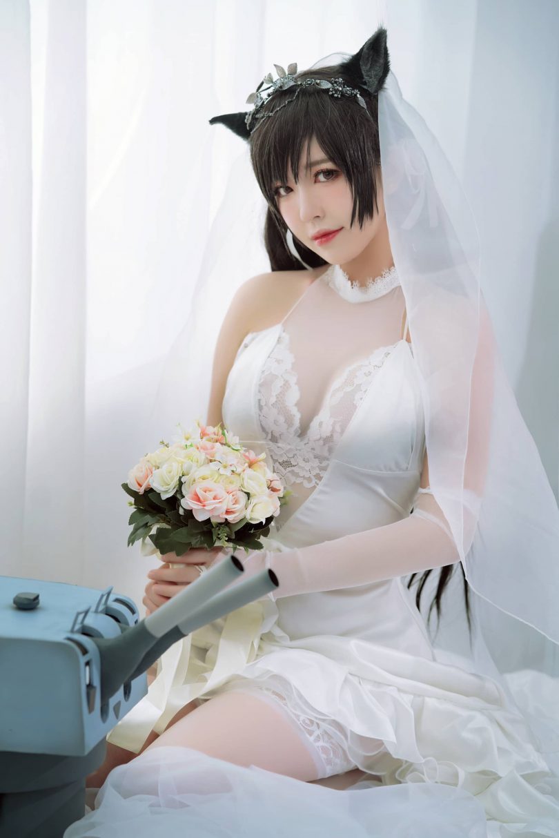 半半子cos愛宕 | 半半子_爱宕花嫁·白花の誓い cos作品 [29P1V-157MB]