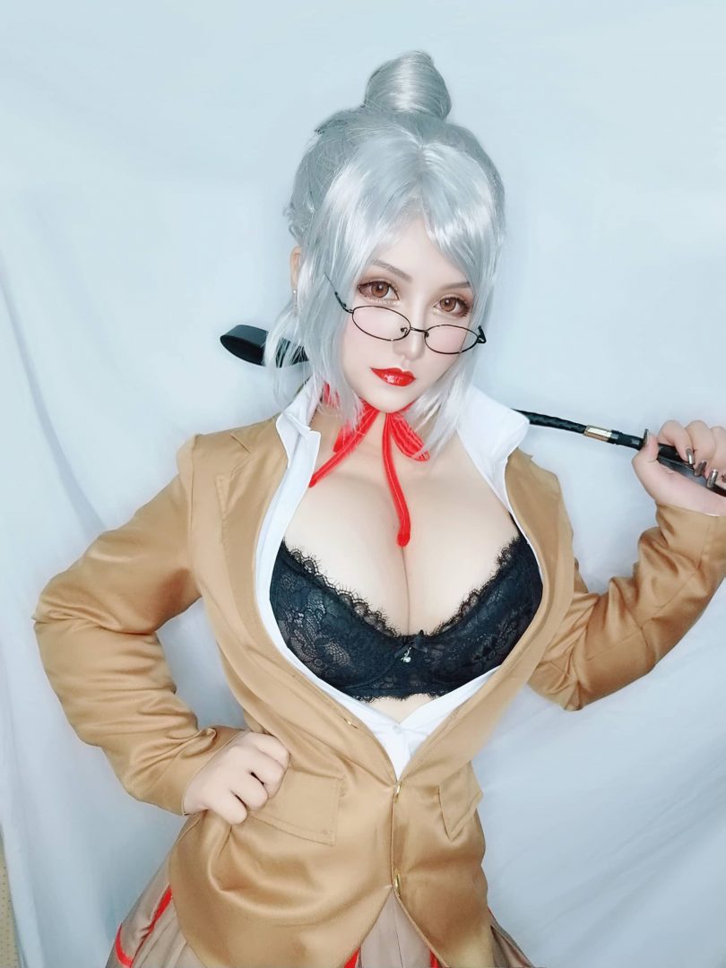 夏鸽鸽不想起床cos图集 | 夏鸽鸽不想起床_监狱学园·白木芽衣子cos [15P-27MB]