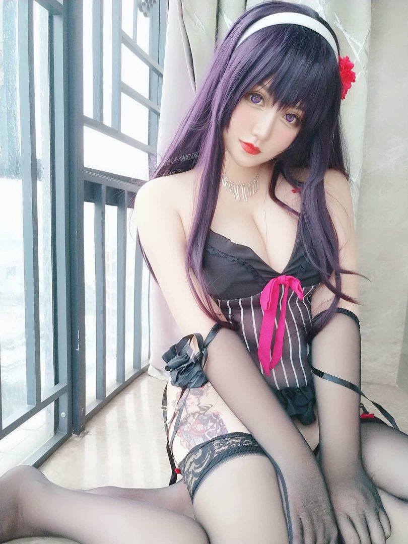 夏鸽鸽不想起床cos图包 | 夏鸽鸽不想起床_路人女主·霞之丘诗羽cos [43P2V-80MB]