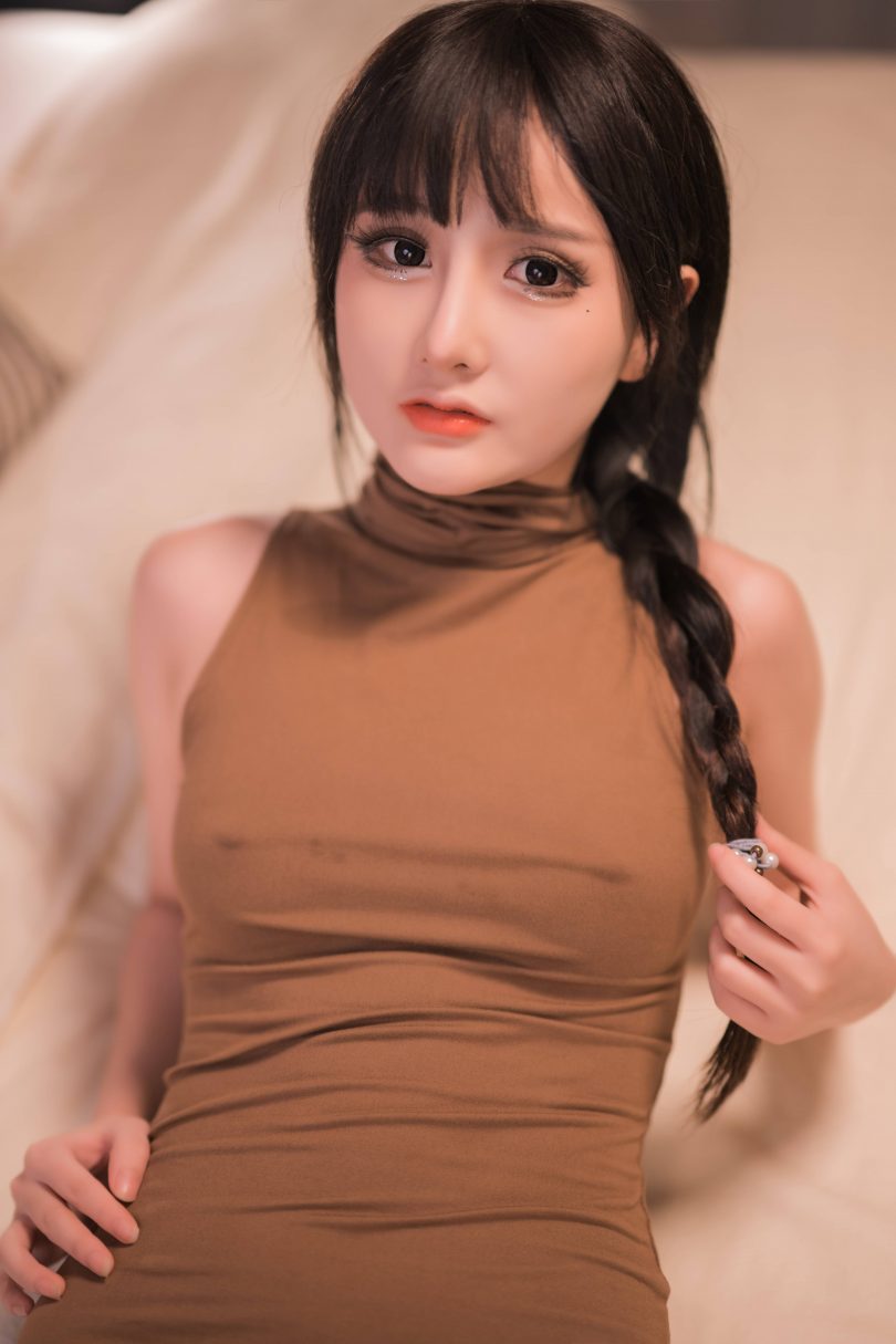 您的蛋蛋cos图包 | 您的蛋蛋_涂点浅裙cosplay图集 [31P2V-630MB]