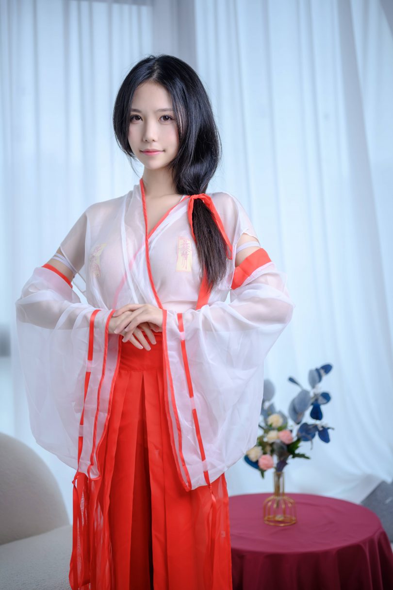 抖娘-利世cos图集 | 抖娘-利世_抖娘·私人驱邪cos作品 [48P1V-1.50GB]插图