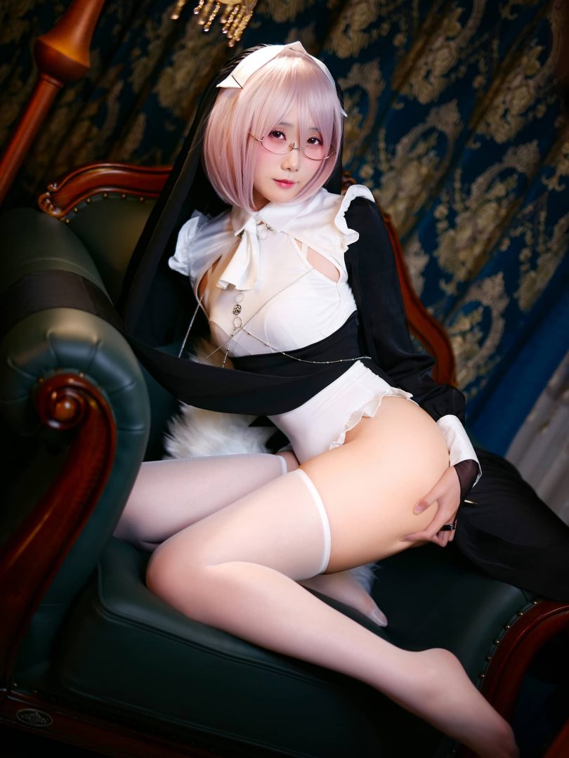 曉美媽cos修女 | 曉美媽x真真子_痴·修女cos作品 [61P-146MB]