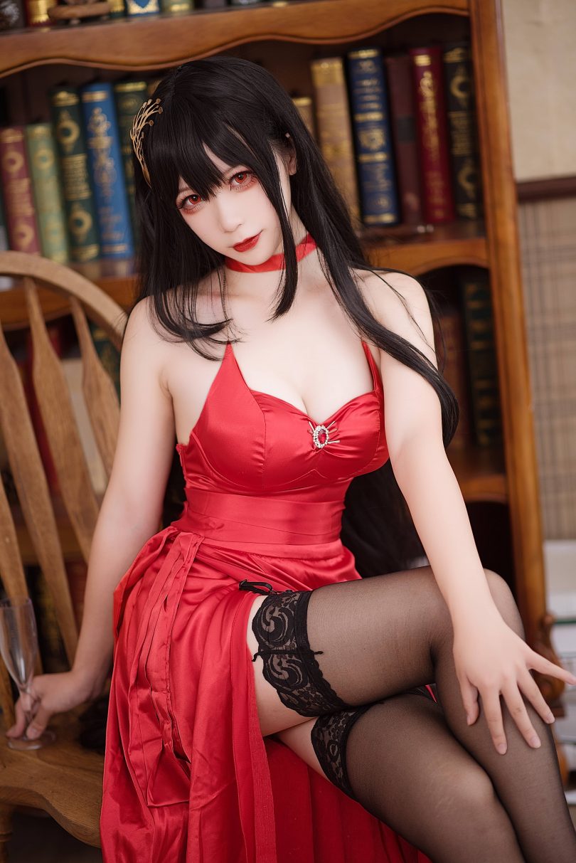 樱落酱w cos大凤 | 樱落酱w_碧蓝航线·大凤礼服cos作品 [14P-96MB]