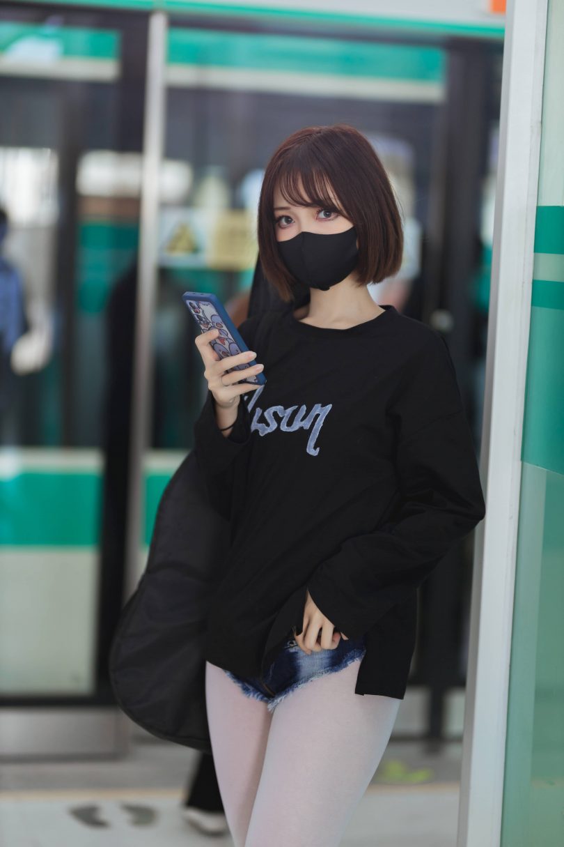 洛桑w伊梓cos升玖老师 | 洛桑w伊梓_升玖老师·地铁吉他cos [26P-276MB]