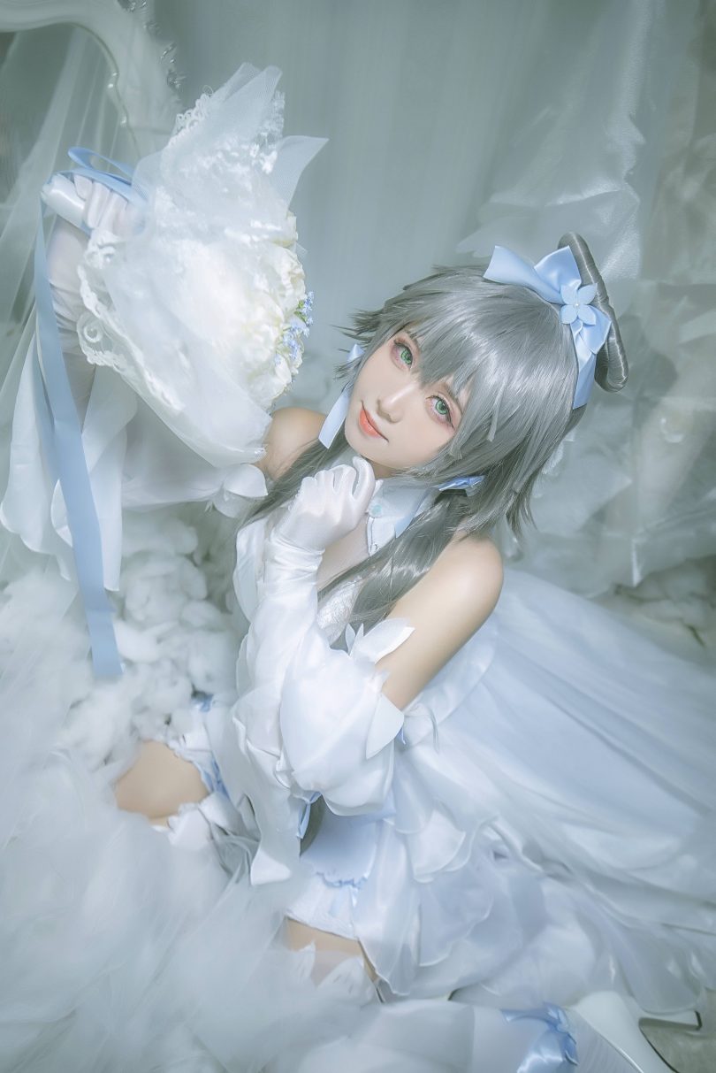 渊秧cos洛天依 | 渊秧_虚拟歌手·洛天依婚纱cos作品 [10P-122MB]