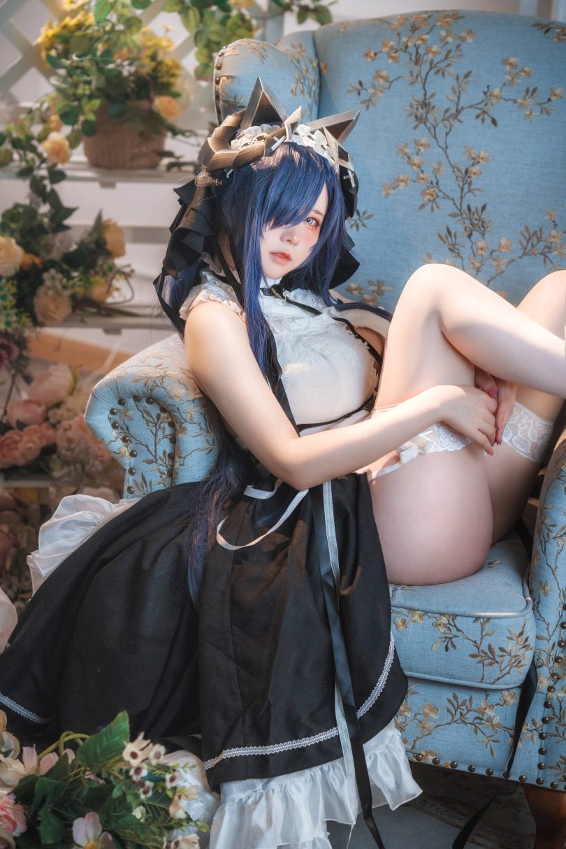 渊秧cos奥古斯特 | 渊秧_碧蓝航线·奥古斯特女仆cos作品 [16P-335MB]