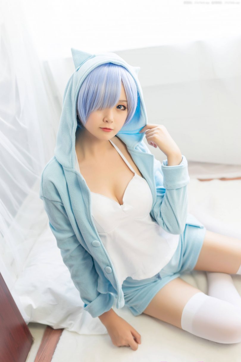 Akisoso秋楚楚cos蕾姆 | 秋楚楚_《Re: ZERO》·蕾姆睡衣cos作品 [40P-93MB]