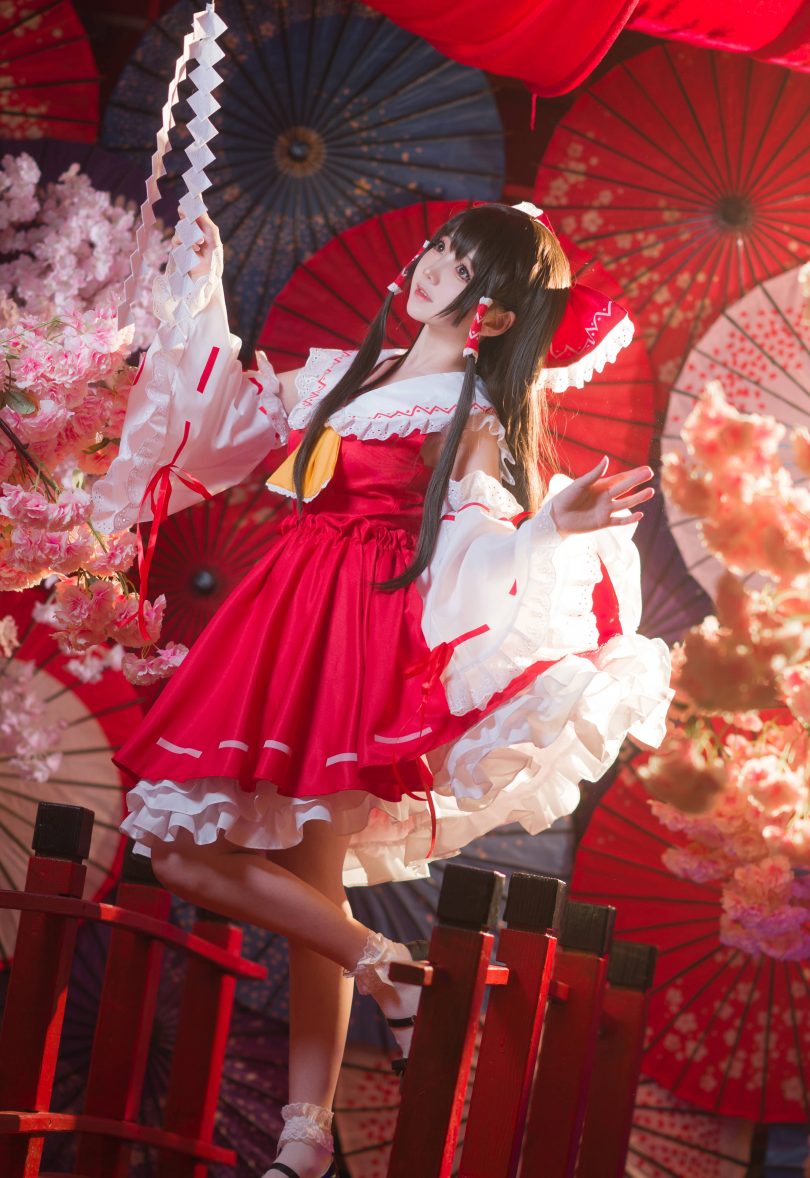 Akisoso秋楚楚cos博丽灵梦 | 秋楚楚_东方Project·博丽灵梦cos作品 [12P-115MB]