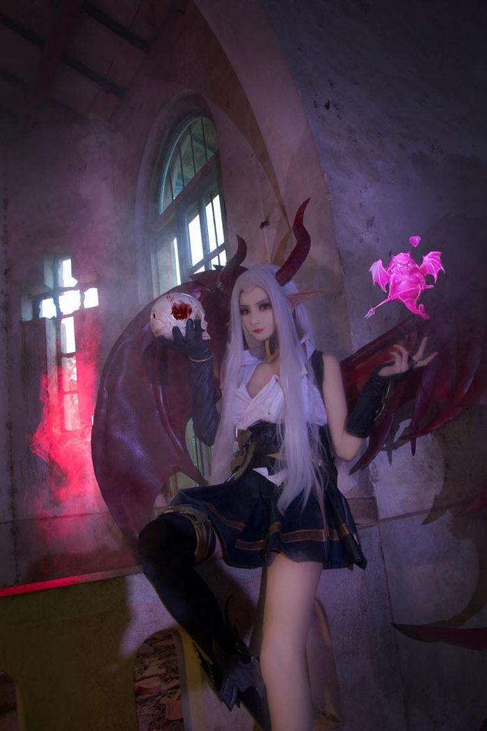 coser@Miu在《传说对决》中化身充满魔力的“黑暗女王”(niconico传说曲)插图6
