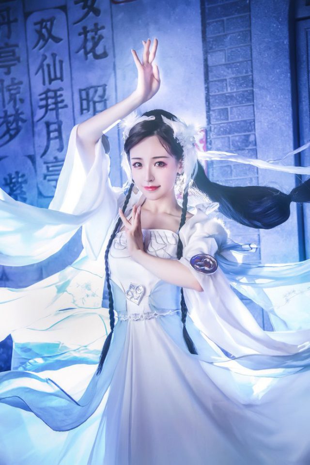 coser@紫颜颜sweet在《楚留香传奇》化身美丽迷人的苏蓉蓉插图