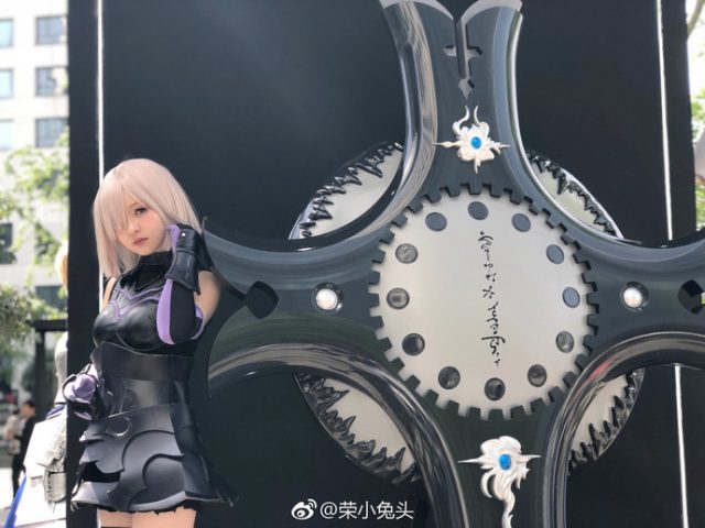 coser@荣小兔头在《命运-冠位指定》化身“盾之少女”玛修(荣小兔头莫娜)插图3