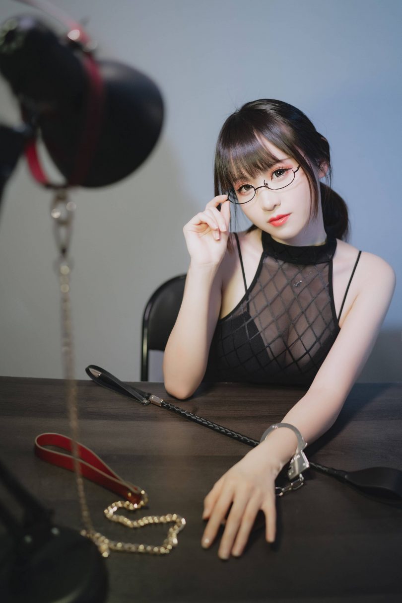 miko酱ww cosplay作品 | miko酱ww_坏女人cos图包 [13P-11.43MB]