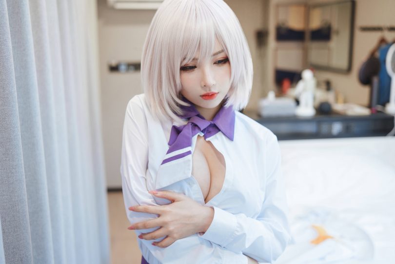 rioko凉凉子cos貉 | rioko凉凉子(肉扣热热子)_电光机王·貉cos作品 [51P8V-1.59MB]插图
