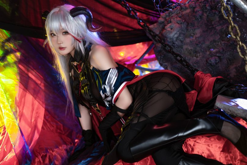 阿包也是兔娘cos埃吉尔 | 阿包也是兔娘_碧蓝航线·埃吉尔cos作品 [26P-787MB]