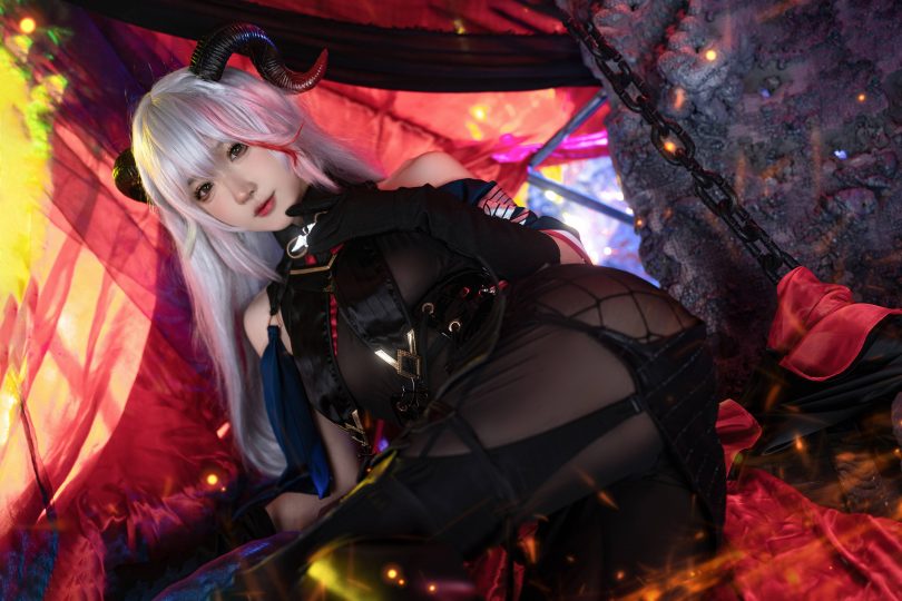 阿包也是兔娘cos埃吉尔 | 阿包也是兔娘_碧蓝航线·埃吉尔cos作品 [26P-787MB]