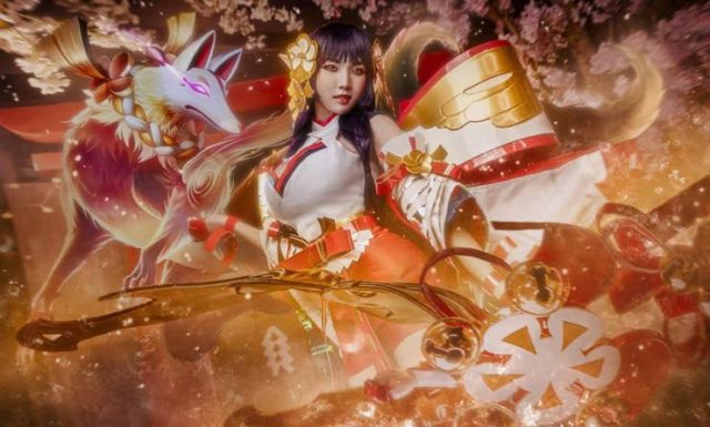 coser@Arisara Karbdecho在《传说对决》化身“狐灵巫女”特尔安娜丝插图1
