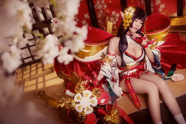 coser@Arisara Karbdecho在《传说对决》化身“狐灵巫女”特尔安娜丝插图3