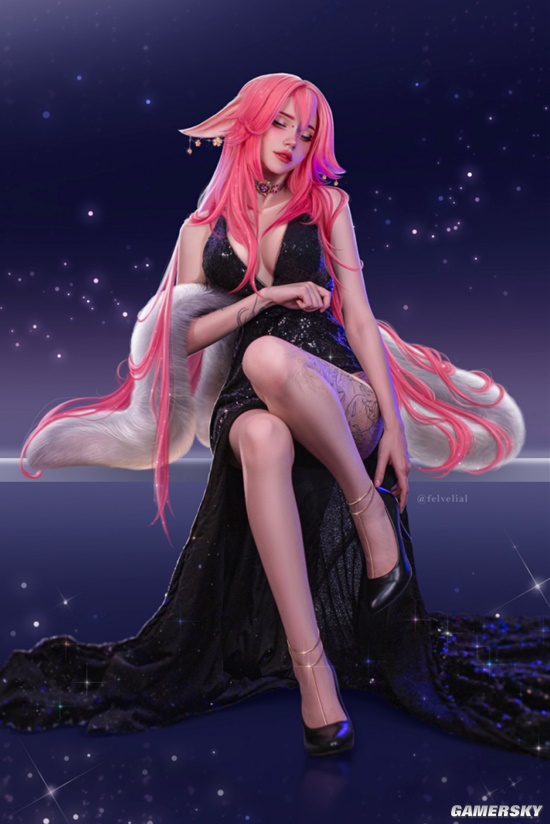 俄罗斯女coser@Vell Felice在《原神》变身“狐狸小姐”八重神子(俄罗斯女孩姓名)插图4