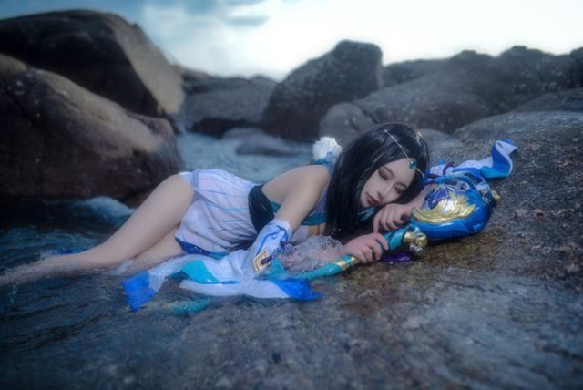 coser@_Azusaa_在《阴阳师》化身美丽的“占卜师”八百比丘尼插图3