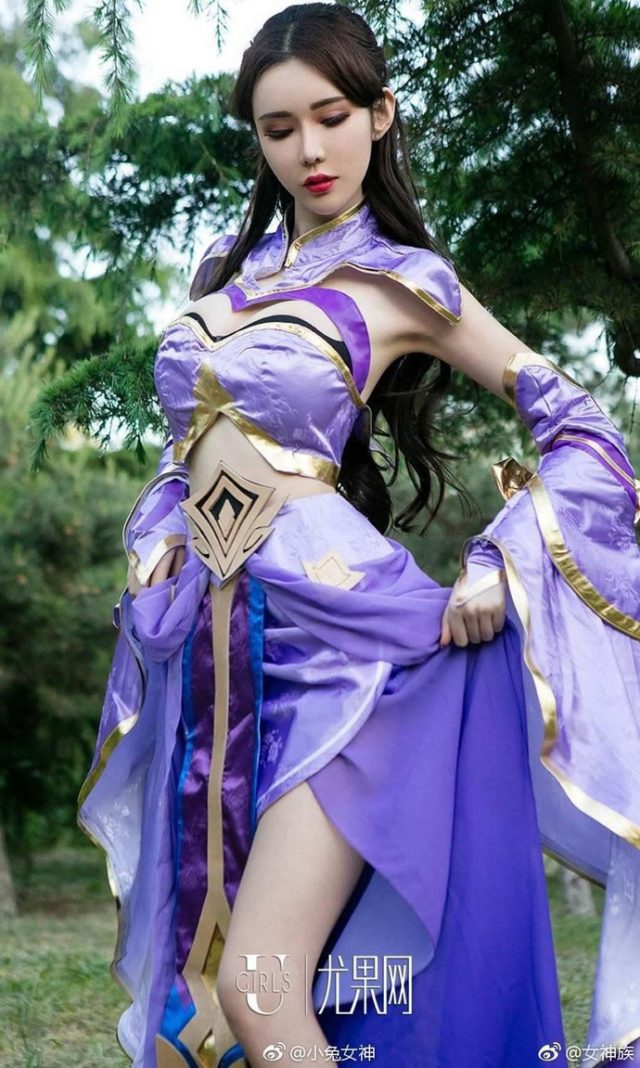 coser@萌琪琪Irene在《王者荣耀》中化身“月光之女”露娜(萌琪是什么意思)插图2