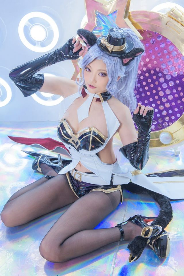 coser@蕾菈Laira在《传说对决》变身性感迷人的“兔女郎 ”艾瑞(蕾拉是什么)插图3