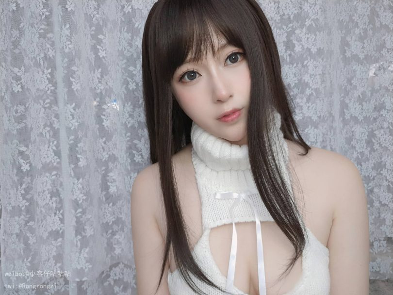 小容仔咕咕咕w cos女友向 | 小容仔咕咕咕w_女友向·纯白毛衣cos [22P1V-229MB](小容仔咕咕咕圣诞)插图