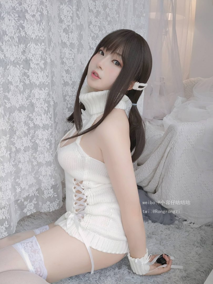 小容仔咕咕咕w cos女友向 | 小容仔咕咕咕w_女友向·纯白毛衣cos [22P1V-229MB]