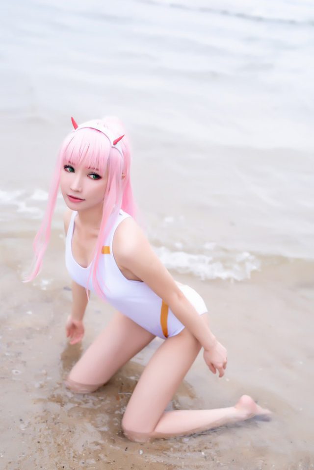 coser@小洮在《DARLING in the FRANXX》中化身“神秘少女”零二插图2