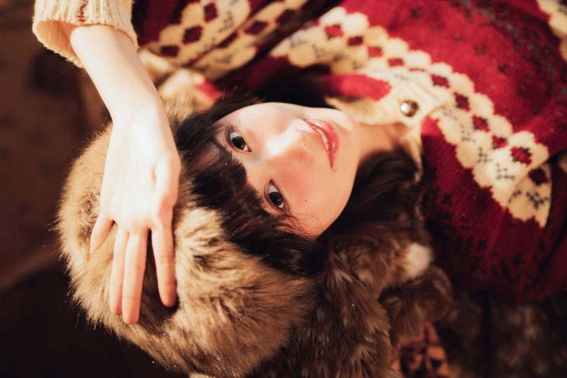 木棉棉OwO_圣诞cosplay | 木棉棉OwO_毛衣·圣诞快乐cos作品 [25P-468MB]