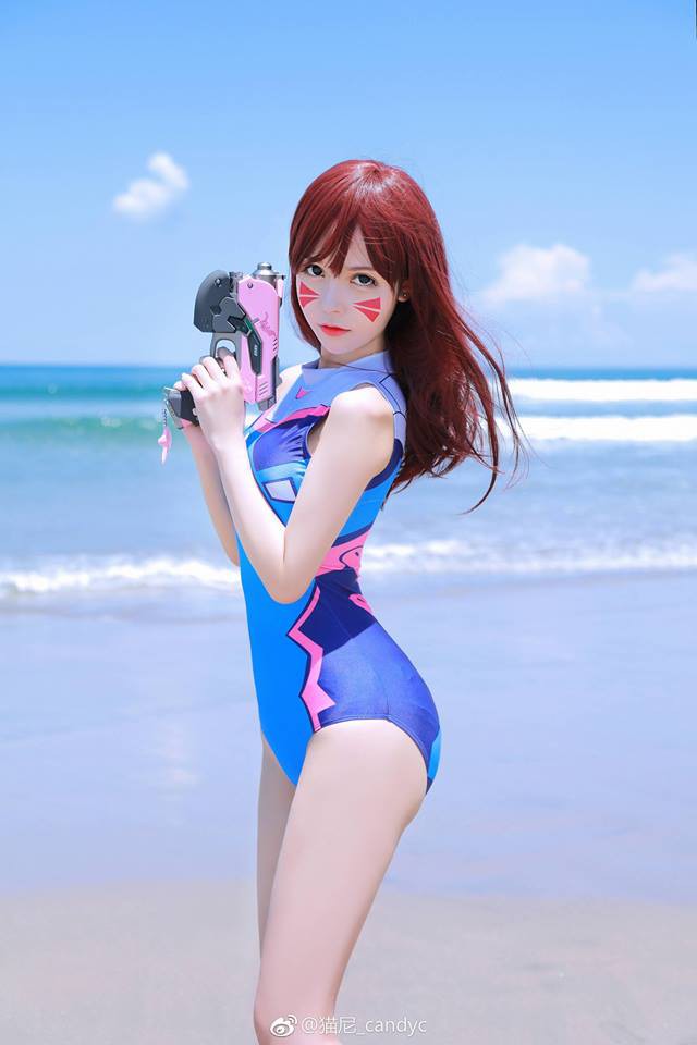coser@猫尼_Neko在《守望先锋》中化身“比基尼版”宋哈娜D.Va插图5