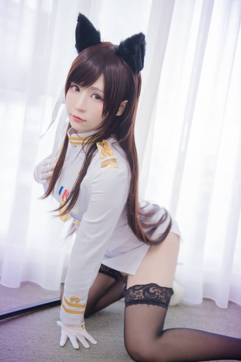 白神泱_cos爱岩 | 白神泱_碧蓝航线·爱岩 獒犬cos作品 [21P-12MB]