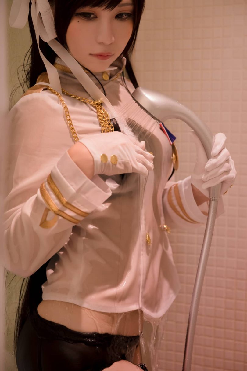 白神泱_碧蓝航线系列 | 白神泱_碧蓝航线·爱岩犬 浴缸cos作品 [21P-12MB]