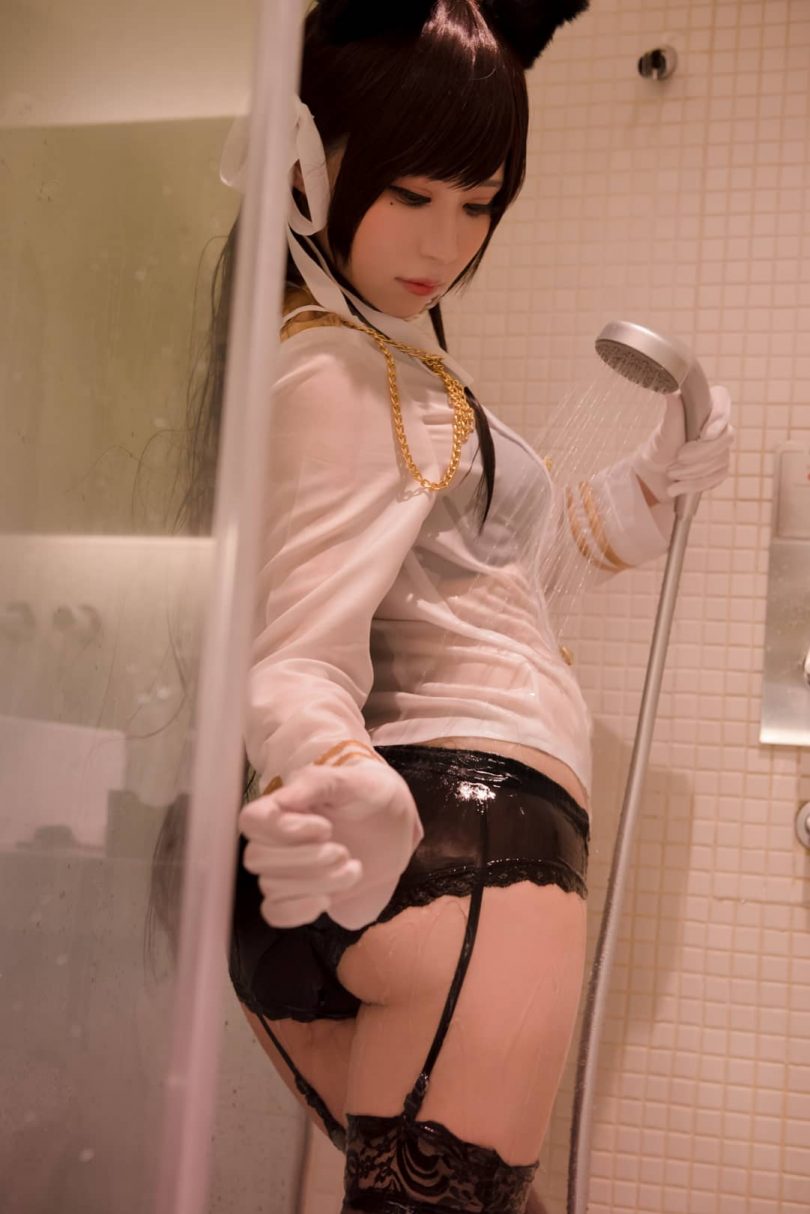 白神泱_碧蓝航线系列 | 白神泱_碧蓝航线·爱岩犬 浴缸cos作品 [21P-12MB]