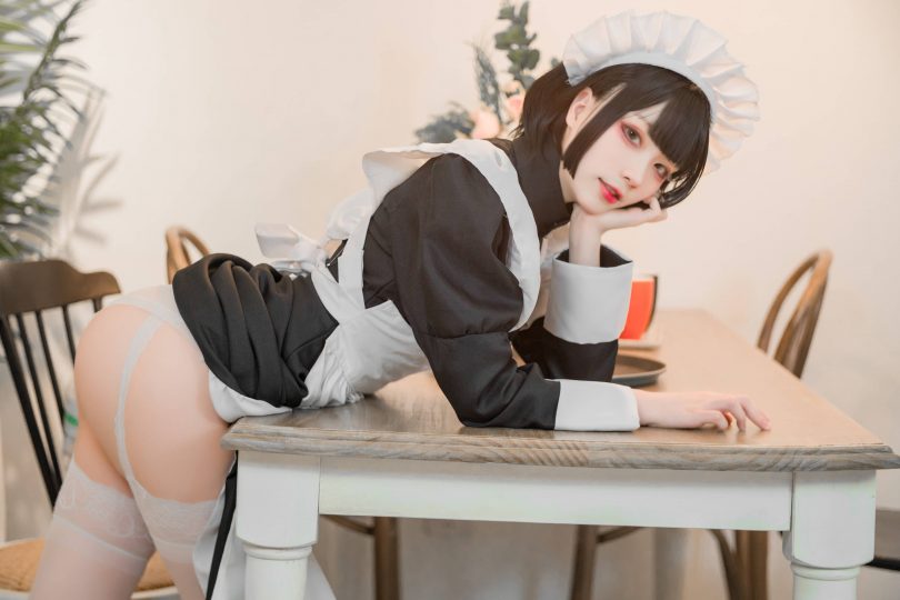 起司块wii cos女仆 | 起司块wii_女仆·正装+棕透明装cos作品 [100P-1006MB]