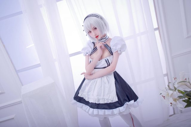 coser@Shika小鹿鹿在游戏《碧蓝航线》化身迷人的“女仆”天狼星(shika小鹿鹿知乎)插图4