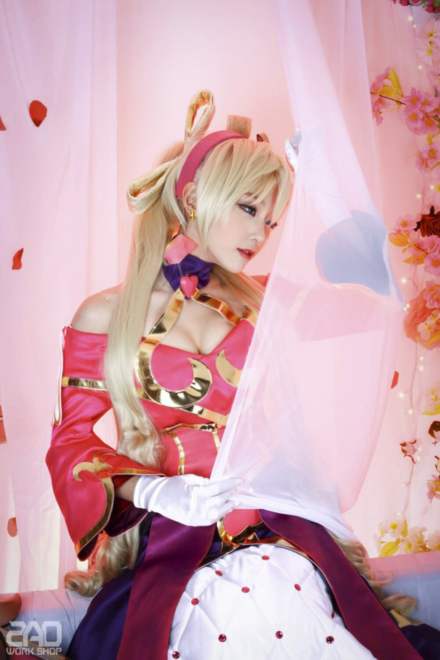 韩国coser@AZA Miyuko在《英雄联盟》化身性感“小情人”索娜(韩国电影片)插图5