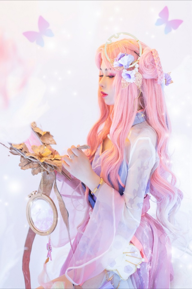 越南女coser@奉燕穿上“乞巧织情”套装化身古典美人王昭君插图5