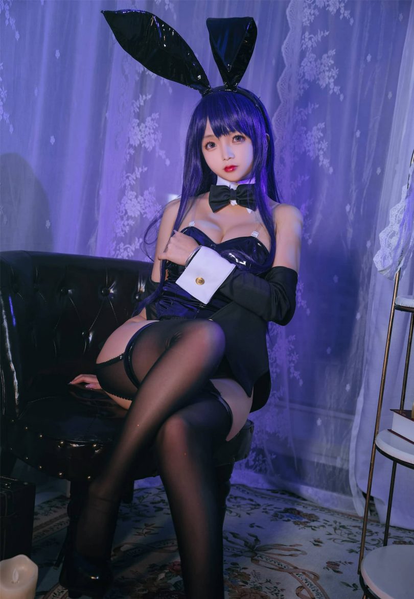 日奈娇cos兔女郎 | 椎名莜(日奈娇)_喜多川海梦·兔女郎cos作品 [30P-265MB]