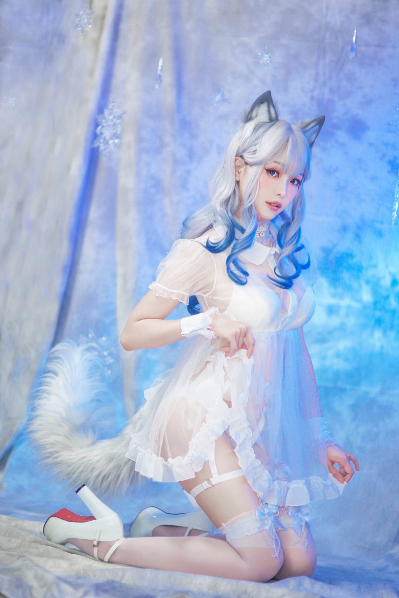 ElyEE子_wolf cos | ElyEE子_Daylight wolf·透明睡裙cos作品 [48P-111MB]