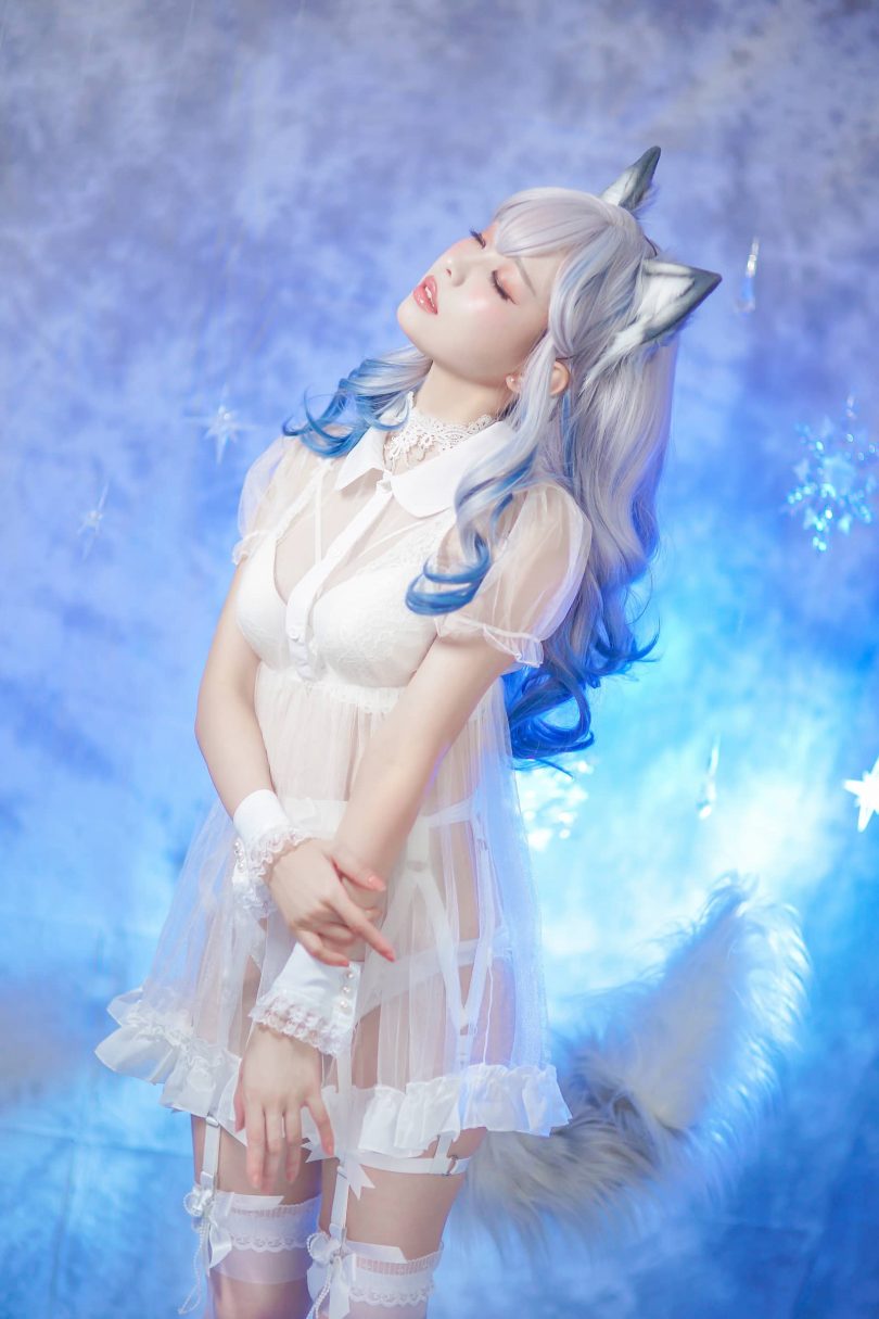 ElyEE子_wolf cos | ElyEE子_Daylight wolf·透明睡裙cos作品 [48P-111MB]
