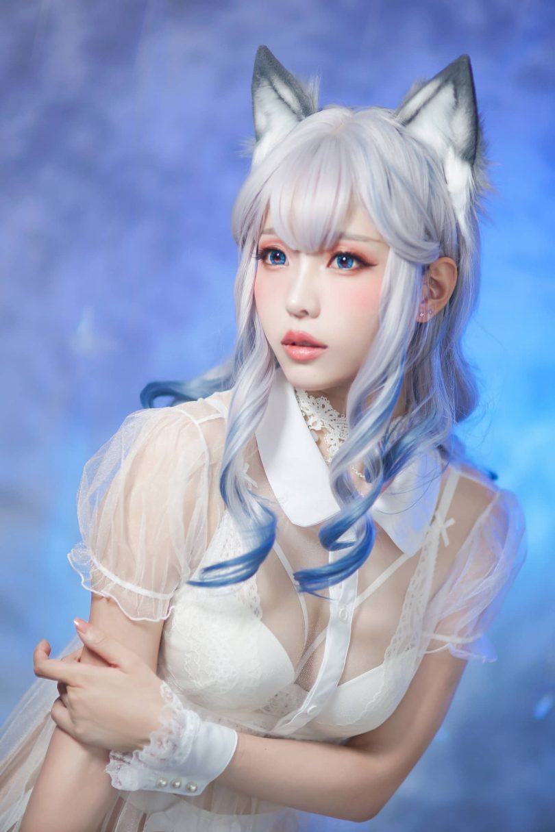 ElyEE子_wolf cos | ElyEE子_Daylight wolf·透明睡裙cos作品 [48P-111MB]