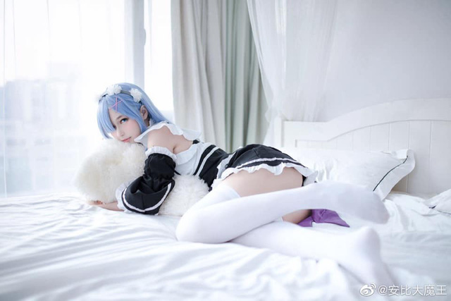 coser@安比大魔王化身《Re：从零开始的异世界生活》中的“女仆”蕾姆(安安大魔王)插图1