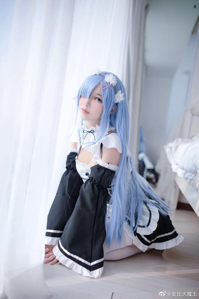 coser@安比大魔王化身《Re：从零开始的异世界生活》中的“女仆”蕾姆(安安大魔王)插图5