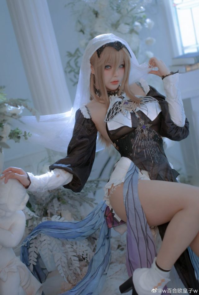闪耀修女，探寻崩坏之美：w百合欧皇子w cos《崩坏3》阿波尼亚(闪耀攻略)插图1