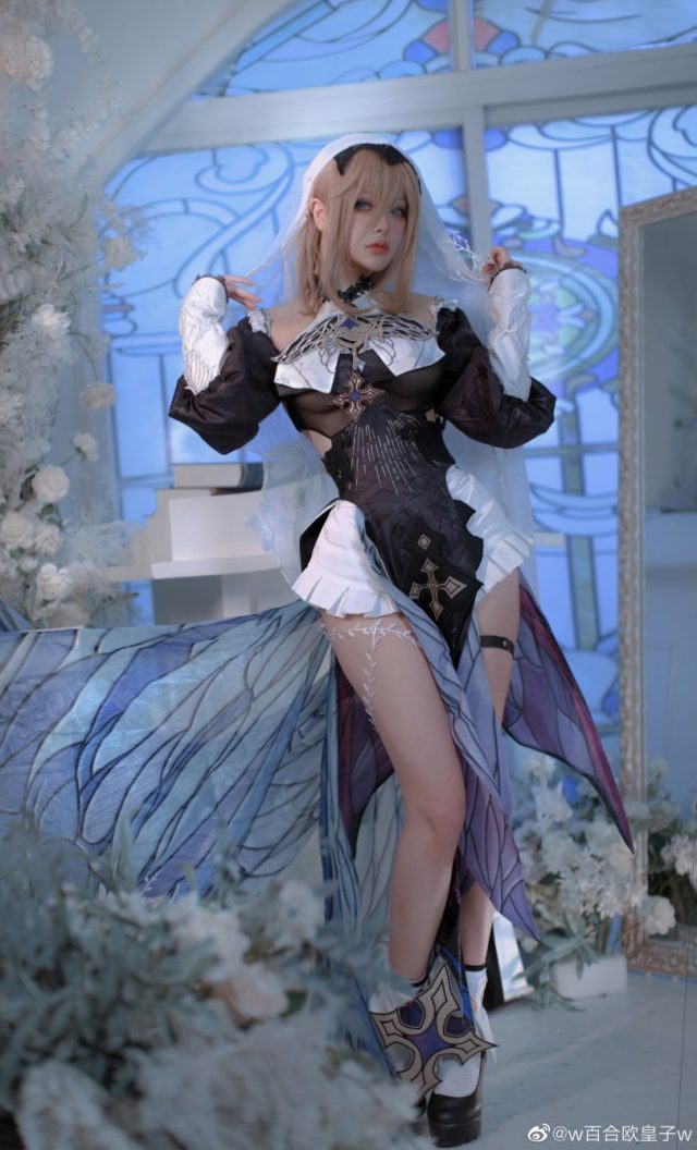 闪耀修女，探寻崩坏之美：w百合欧皇子w cos《崩坏3》阿波尼亚(闪耀攻略)插图
